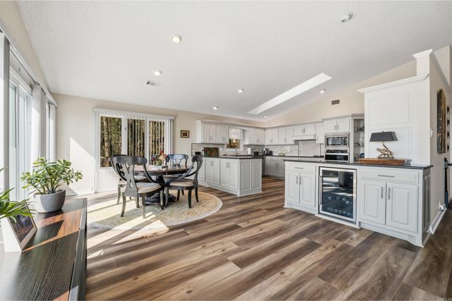 7 Almazan Way, Hot Springs Village, AR 71909