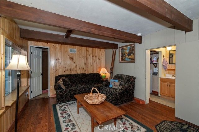 31470 Cedarwood Drive, Running Springs, CA 92382