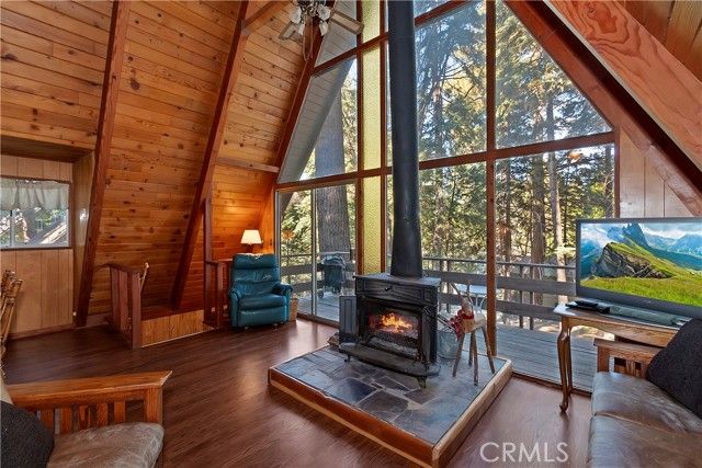 31470 Cedarwood Drive, Running Springs, CA 92382