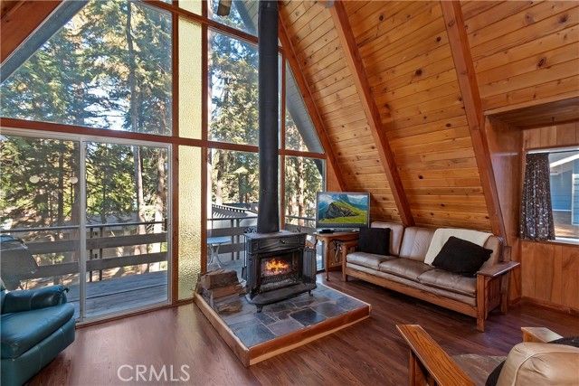 31470 Cedarwood Drive, Running Springs, CA 92382