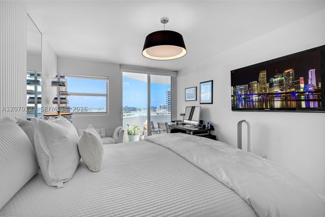 6301 Collins Ave 1207, Miami Beach, FL 33141