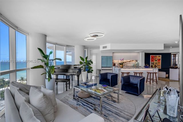6301 Collins Ave 1207, Miami Beach, FL 33141