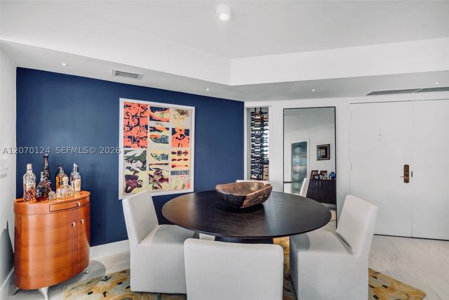 6301 Collins Ave 1207, Miami Beach, FL 33141