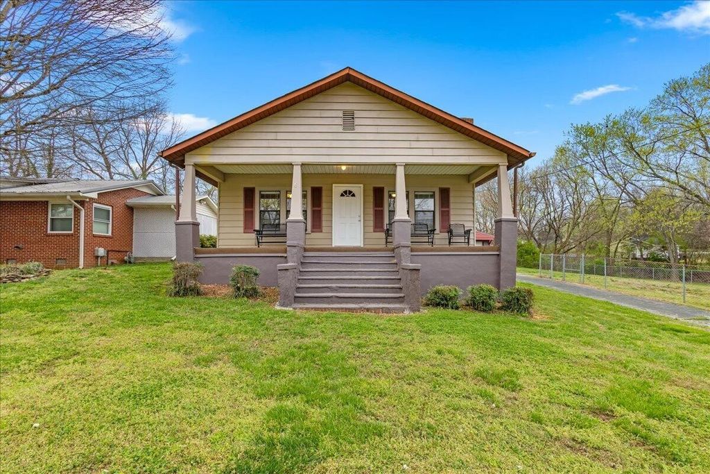 109 Fisher Street, Athens, TN 37303