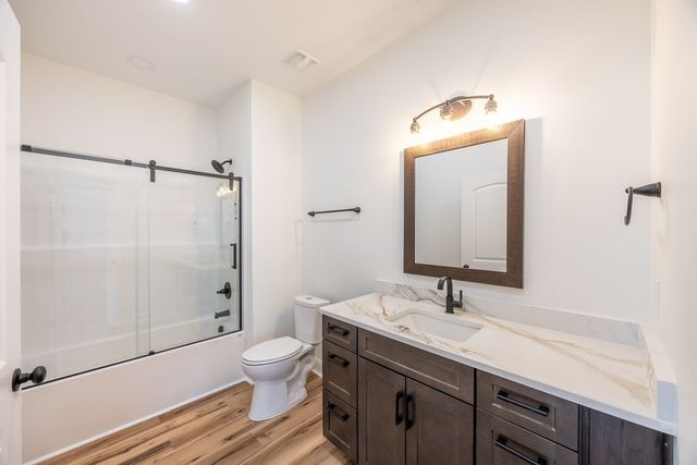 1509 Old Estill Springs Rd, Tullahoma, TN 37388