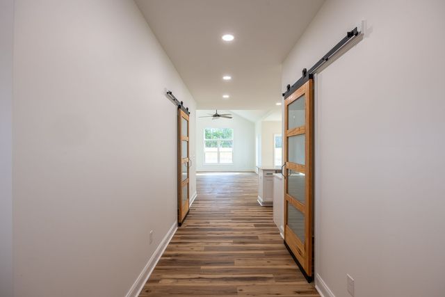 1509 Old Estill Springs Rd, Tullahoma, TN 37388