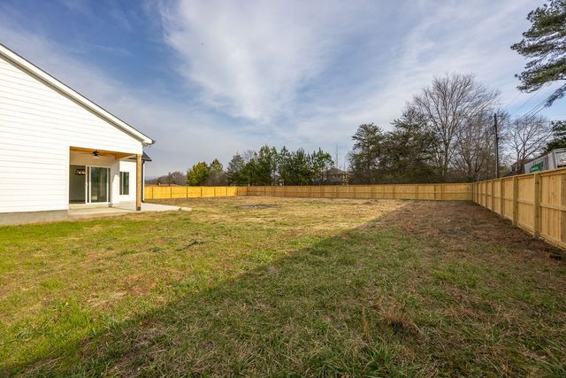1509 Old Estill Springs Rd, Tullahoma, TN 37388