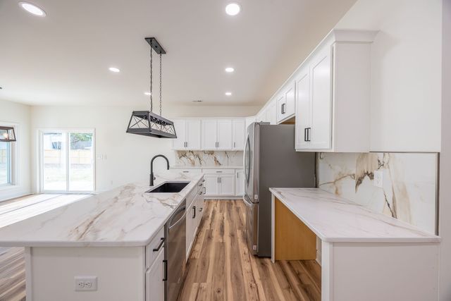 1509 Old Estill Springs Rd, Tullahoma, TN 37388