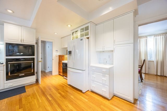 114 Johnson Rd, Winchester, MA 01890