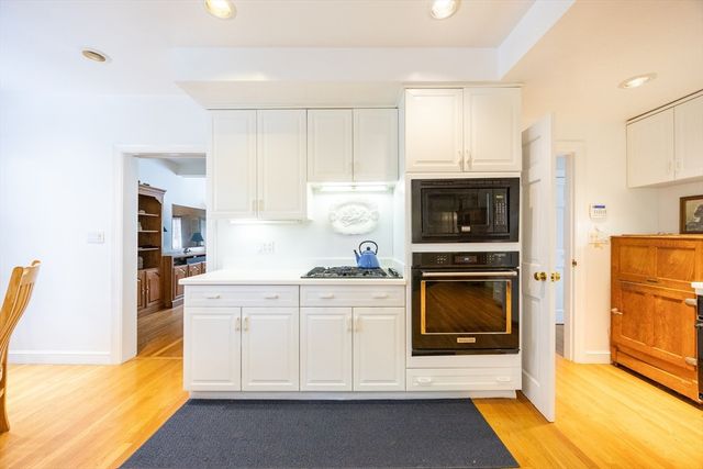 114 Johnson Rd, Winchester, MA 01890