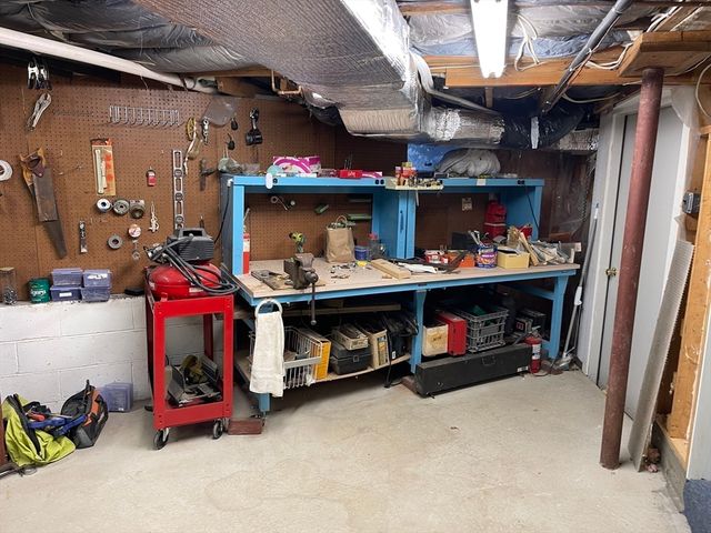 114 Johnson Rd, Winchester, MA 01890