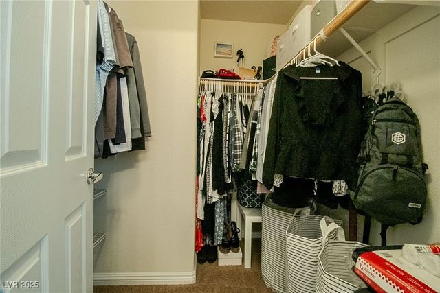 10111 Aspen Rose Street 101, Las Vegas, NV 89183