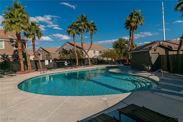 10111 Aspen Rose Street 101, Las Vegas, NV 89183