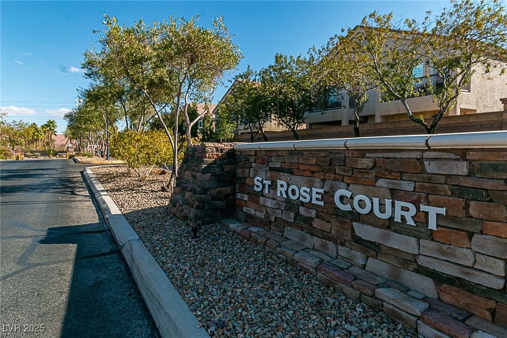 10111 Aspen Rose Street 101, Las Vegas, NV 89183