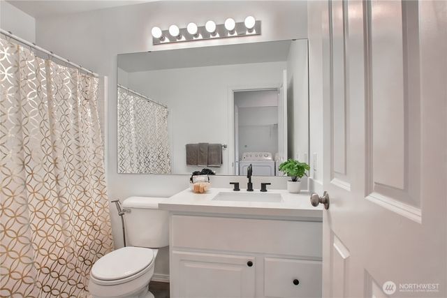 24240 SE 10th Place, Sammamish, WA 98075