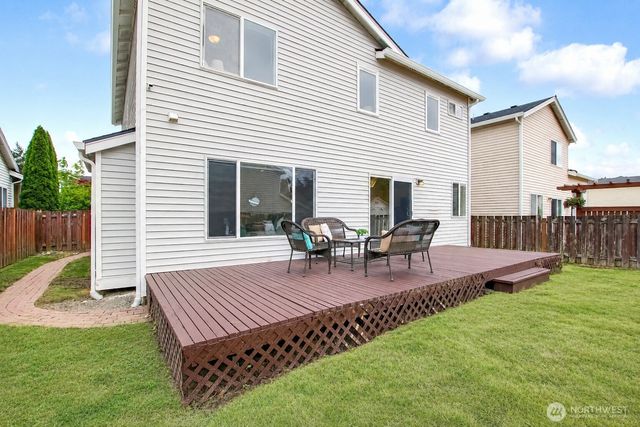 24240 SE 10th Place, Sammamish, WA 98075