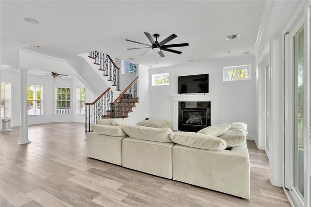 10548 BROADLAND PASS, Thonotosassa, FL 33592