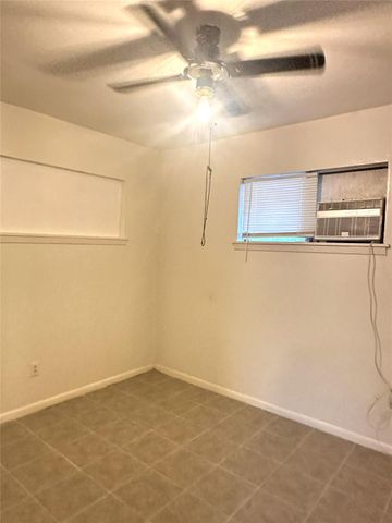 4418 Ludwig Lane, Stafford, TX 77477