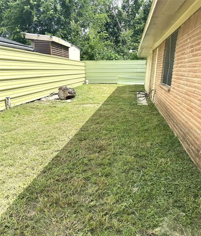 4418 Ludwig Lane, Stafford, TX 77477