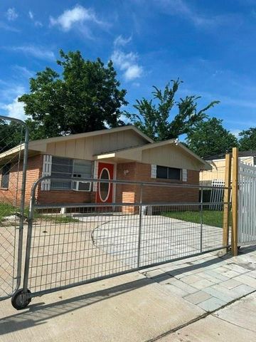 4418 Ludwig Lane, Stafford, TX 77477