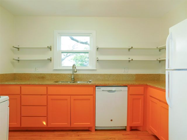 901 Gregg Street, Denton, TX 76201