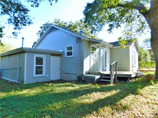 901 Gregg Street, Denton, TX 76201