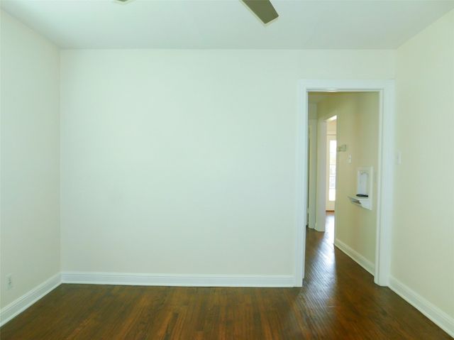 901 Gregg Street, Denton, TX 76201