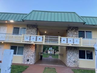 505 NW 177th St 101, Miami Gardens, FL 33169