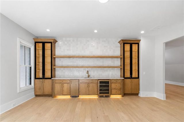 205 Shady Grove Lane, Alpharetta, GA 30009