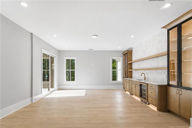 205 Shady Grove Lane, Alpharetta, GA 30009