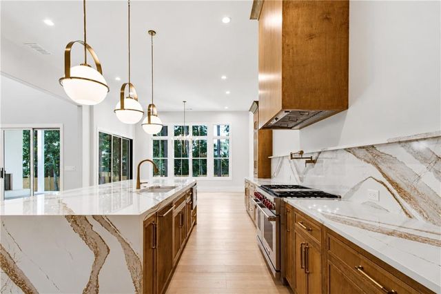 205 Shady Grove Lane, Alpharetta, GA 30009