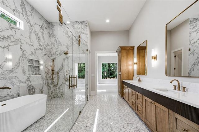 205 Shady Grove Lane, Alpharetta, GA 30009