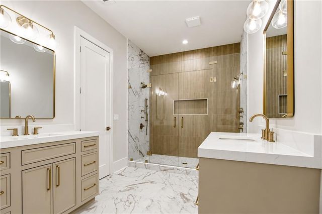 205 Shady Grove Lane, Alpharetta, GA 30009