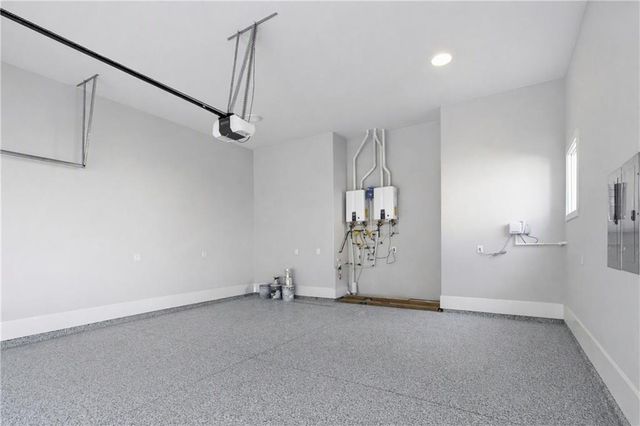 205 Shady Grove Lane, Alpharetta, GA 30009