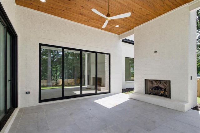 205 Shady Grove Lane, Alpharetta, GA 30009