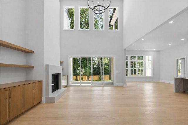 205 Shady Grove Lane, Alpharetta, GA 30009