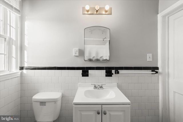 1945 EDGEWOOD RD, Towson, MD 21286