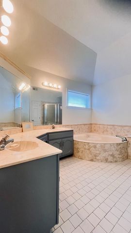 6644 BRIGHT STAR LN, Bartlett, TN 38134