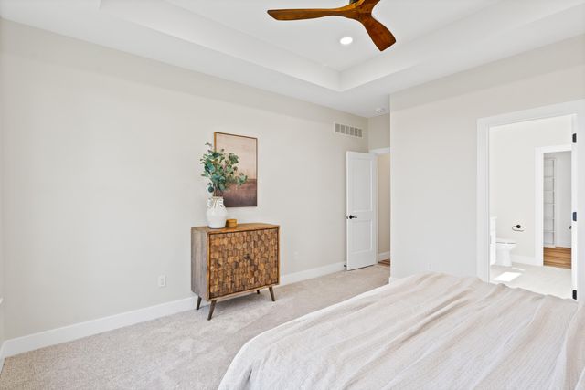 5201 BUTTER CUP DR, Columbia, MO 65203