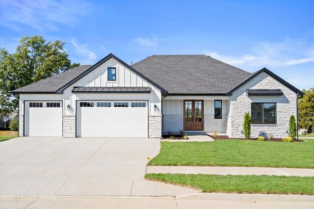 5201 BUTTER CUP DR, Columbia, MO 65203