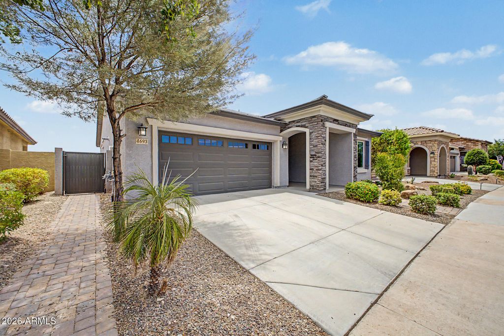 4693 N 204TH Avenue, Buckeye, AZ 85396 — photo 2