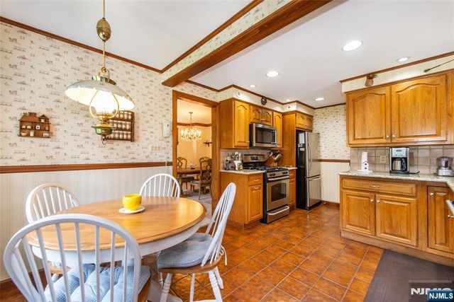532 Passaic Avenue, Nutley, NJ 07110