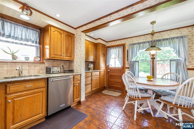 532 Passaic Avenue, Nutley, NJ 07110