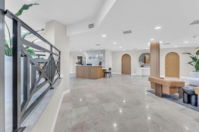 3610 S Ocean Boulevard 101, South Palm Beach, FL 33480