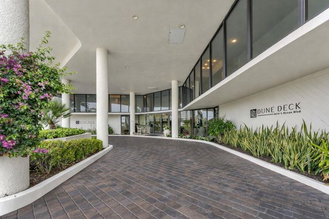 3610 S Ocean Boulevard 101, South Palm Beach, FL 33480