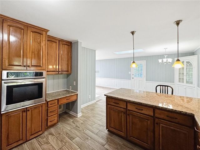 1665 Loch Lomond Trail SW, Atlanta, GA 30331