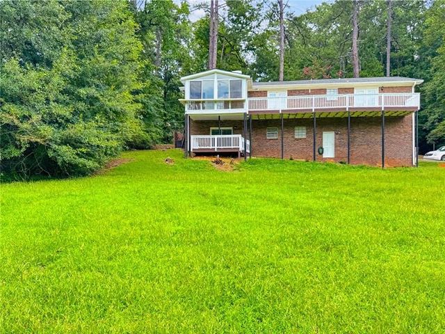 1665 Loch Lomond Trail SW, Atlanta, GA 30331