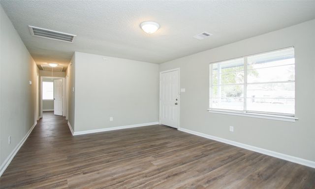 6110 Glen Lee Drive, Humble, TX 77396