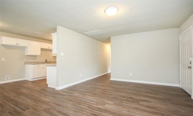 6110 Glen Lee Drive, Humble, TX 77396