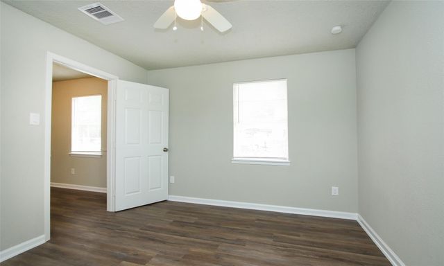 6110 Glen Lee Drive, Humble, TX 77396